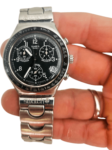Swatch Irony Chronograph Armbanduhr - Edelstahl mit schwarzem Zifferblatt