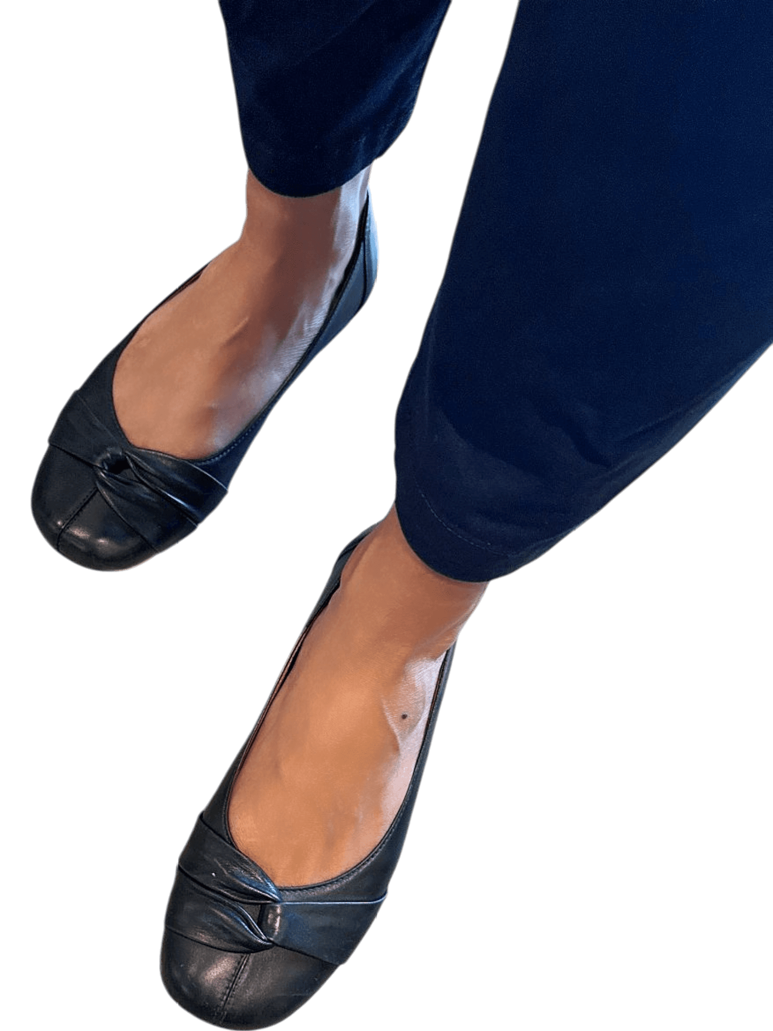 Schwarze Leder-Ballerinas mit Zierschleife - Elegante Damenflats 1