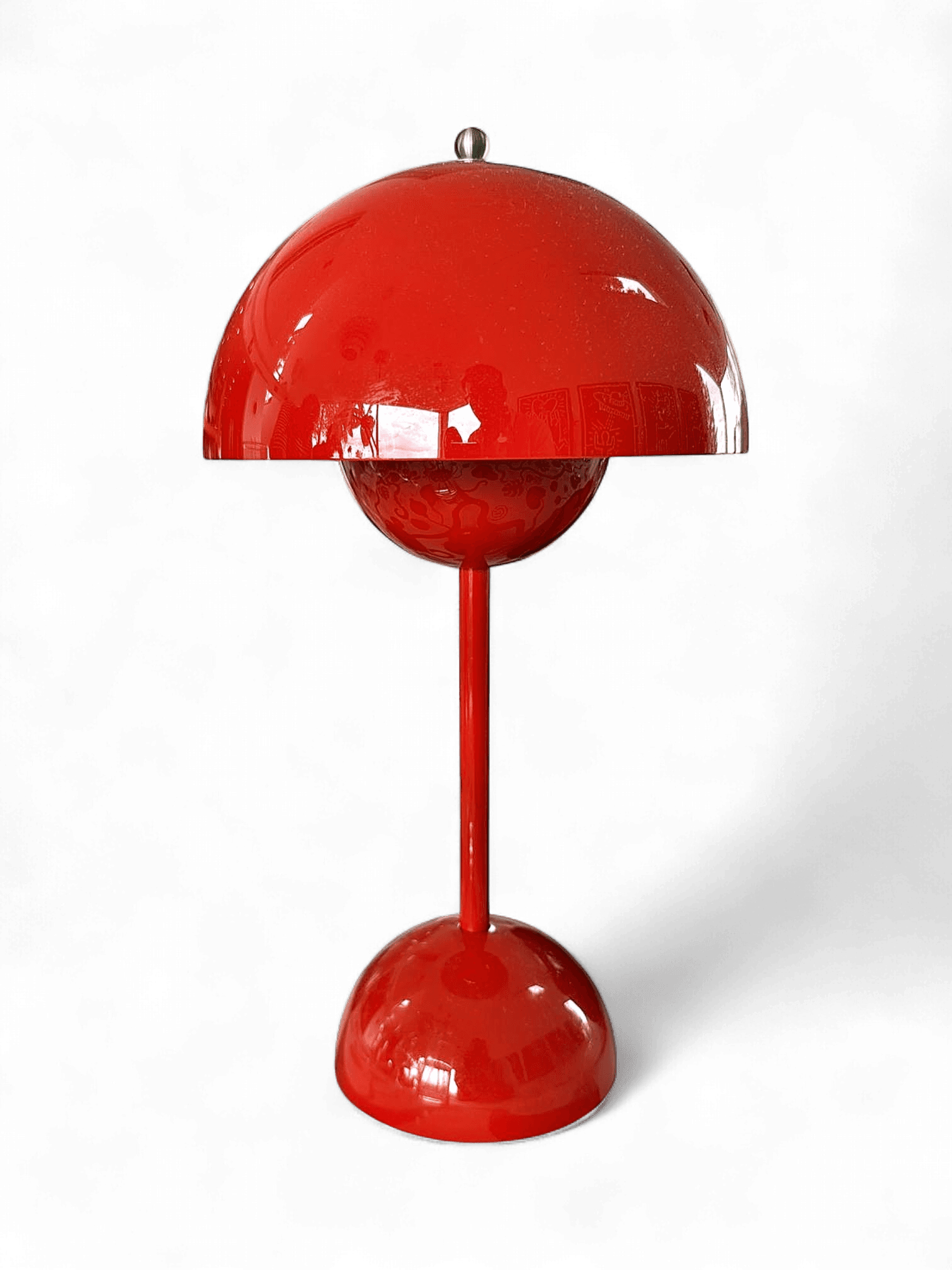 Verner Panton Red Flowerpot Table Lamp - Danish Design Classic 2