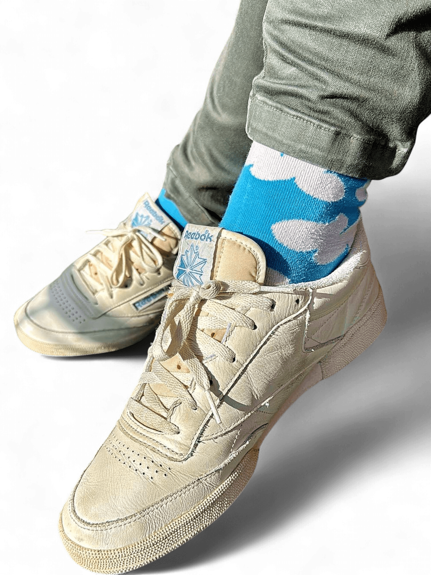 Reebok Classic Leather Sneakers - Worn White 2