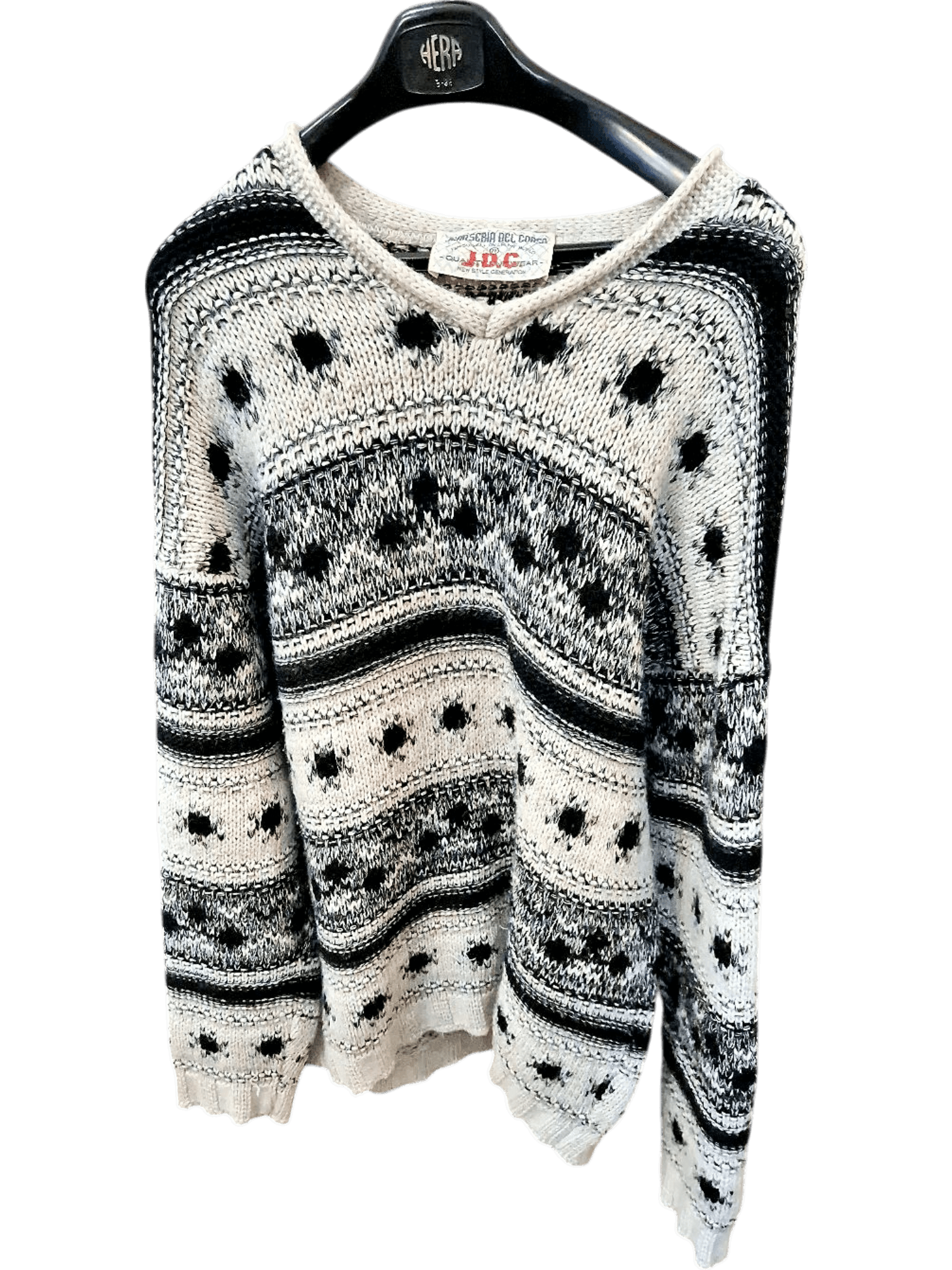 Vintage F.O.C Patterned Wool Sweater - Nordic Style V-Neck 1