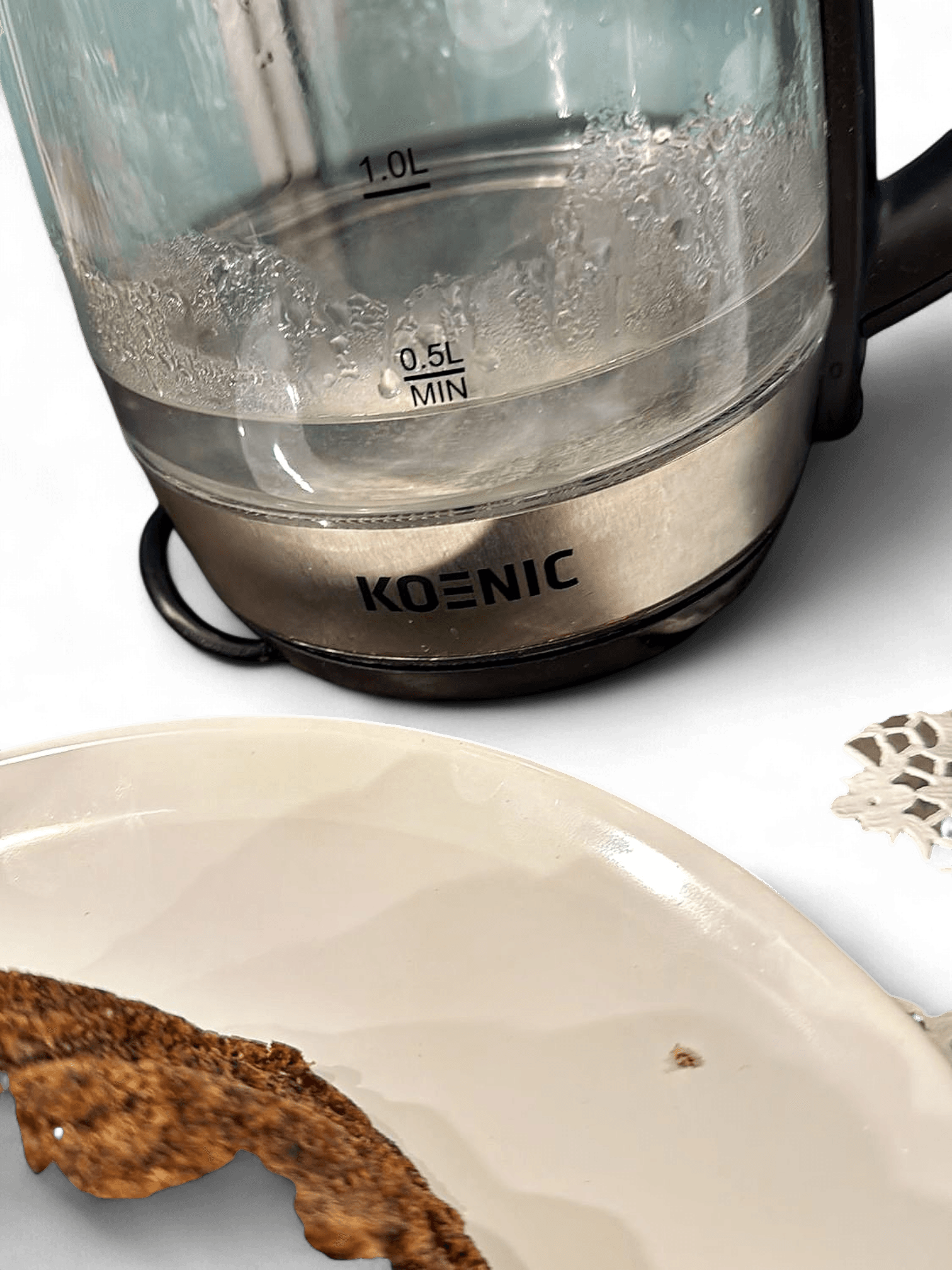 Koenic Glas-Wasserkocher mit 1,7 Liter Fassungsvermögen 2