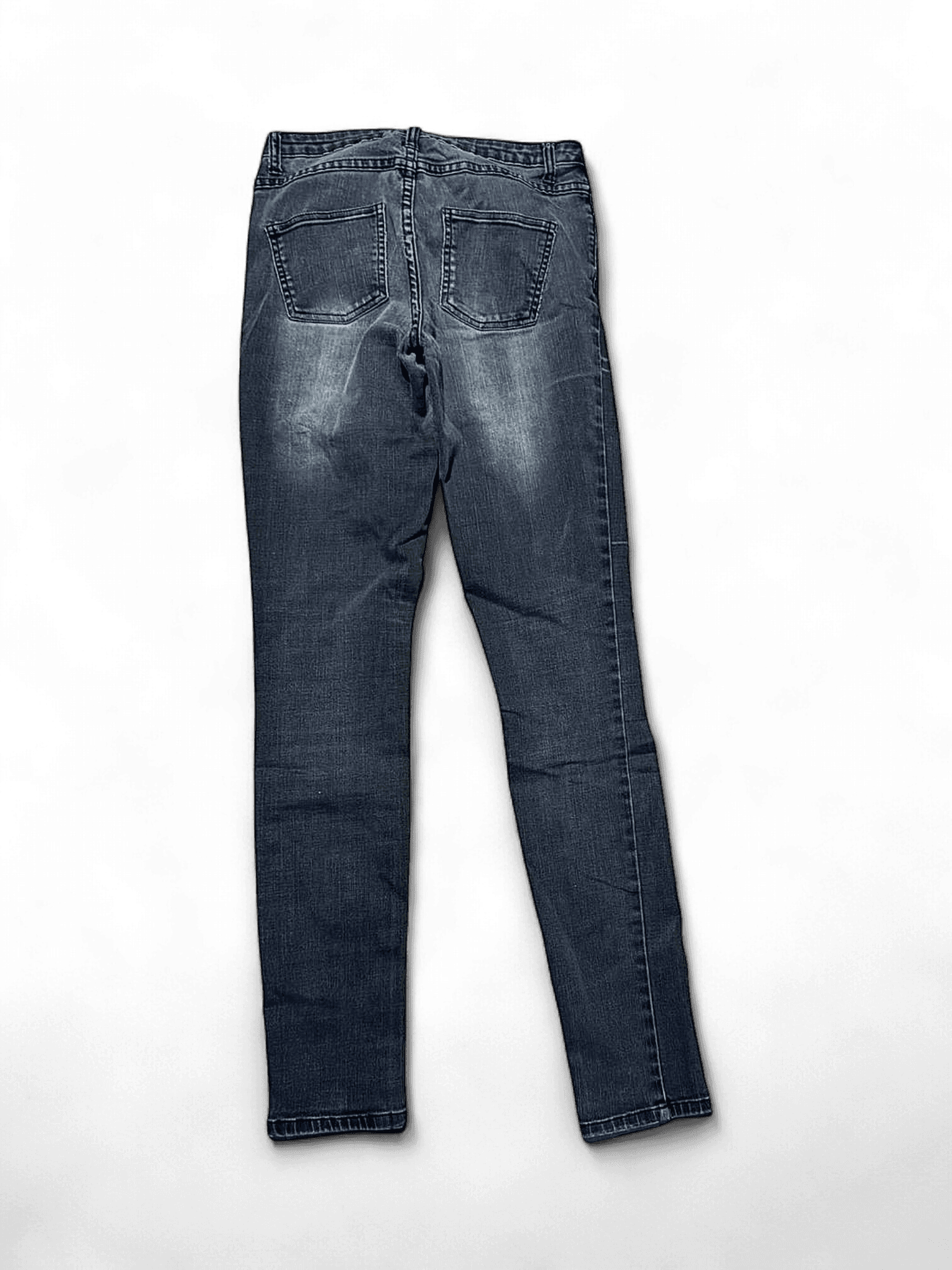 VILA Grey Distressed Skinny Jeans - Stylish Ripped Denim 3