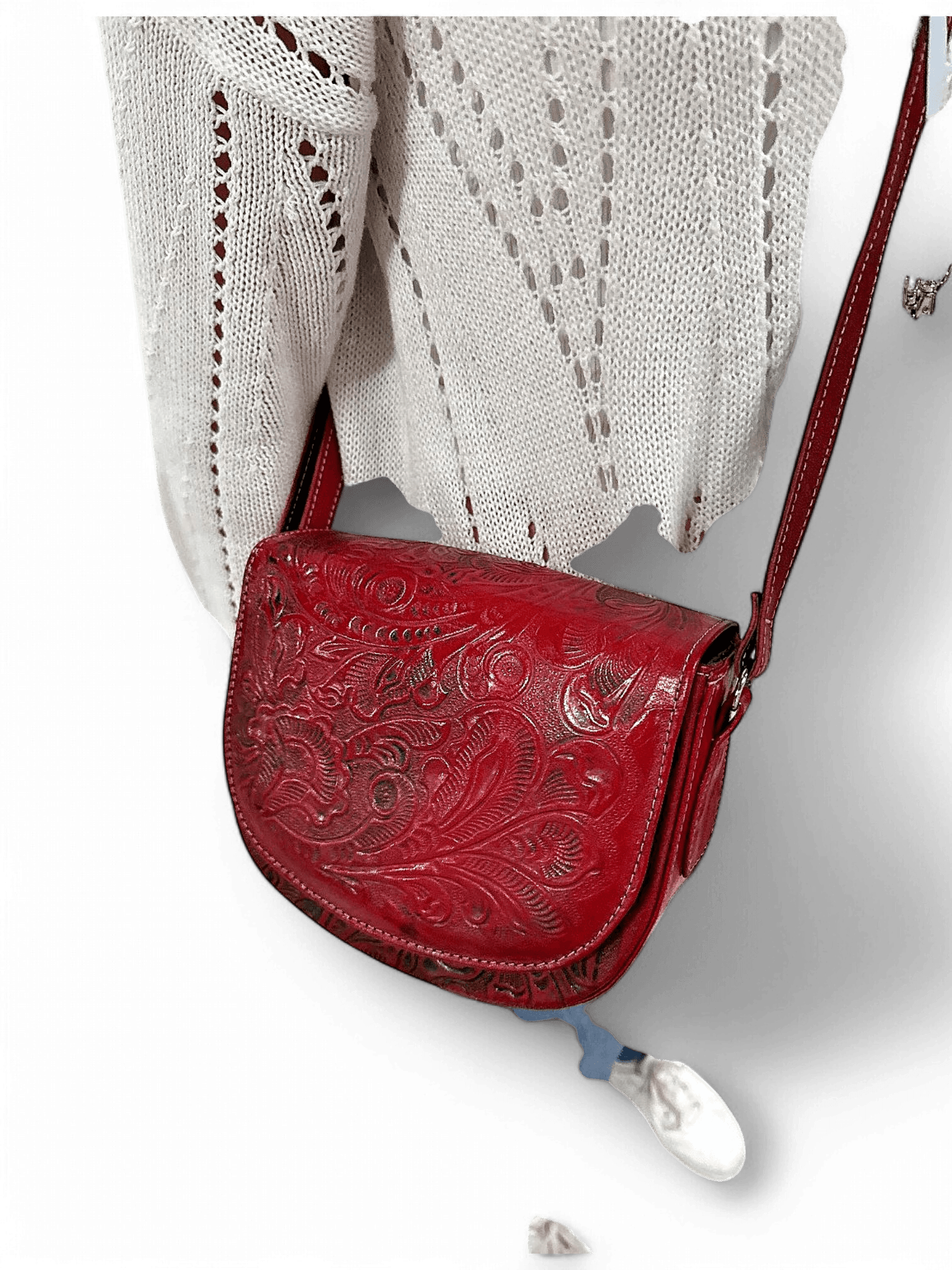 Elegante rote Umhängetasche aus Leder 1