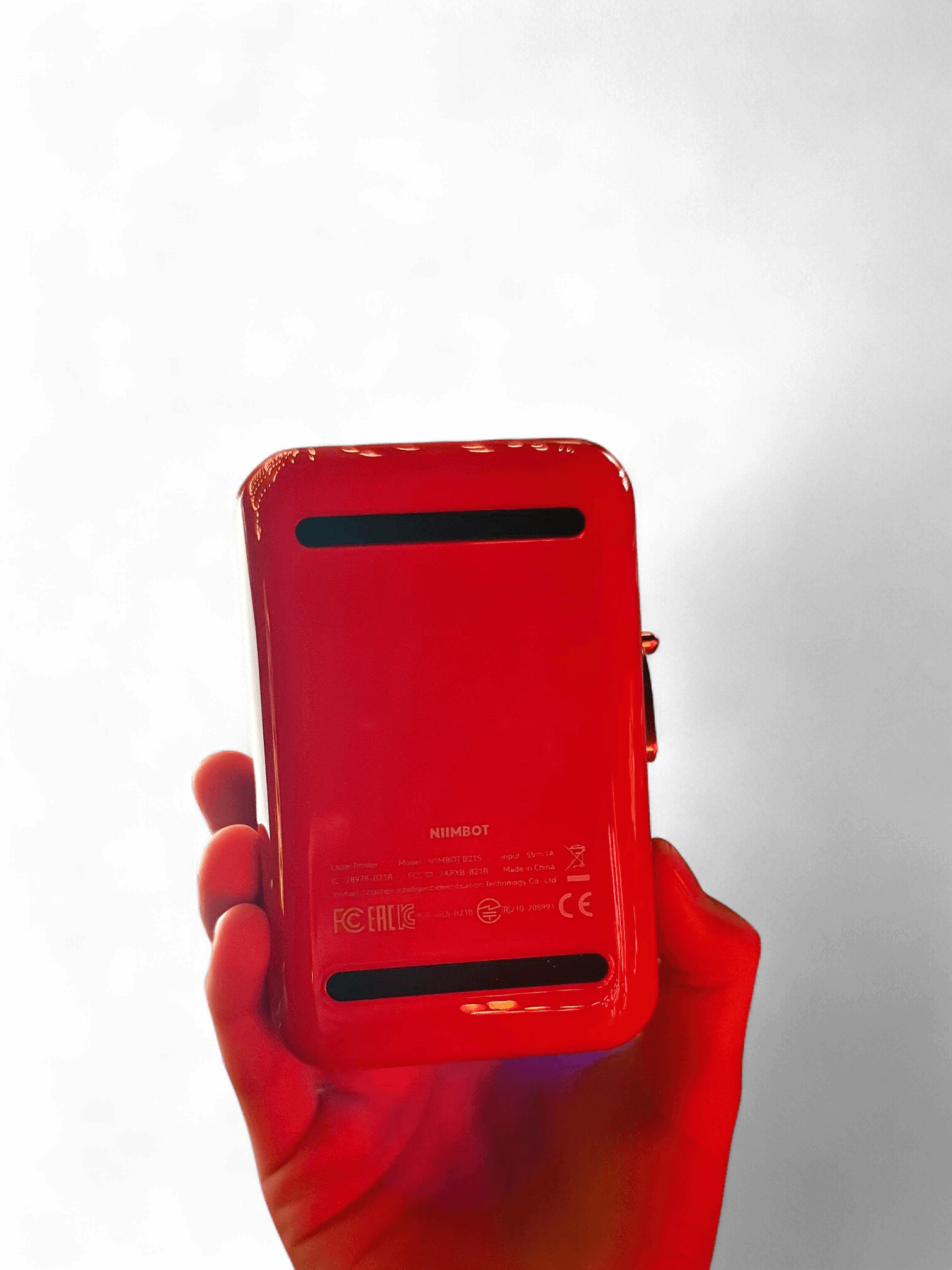 Niimbot Jingchen B215 Mini Thermal Label Printer - Red 2