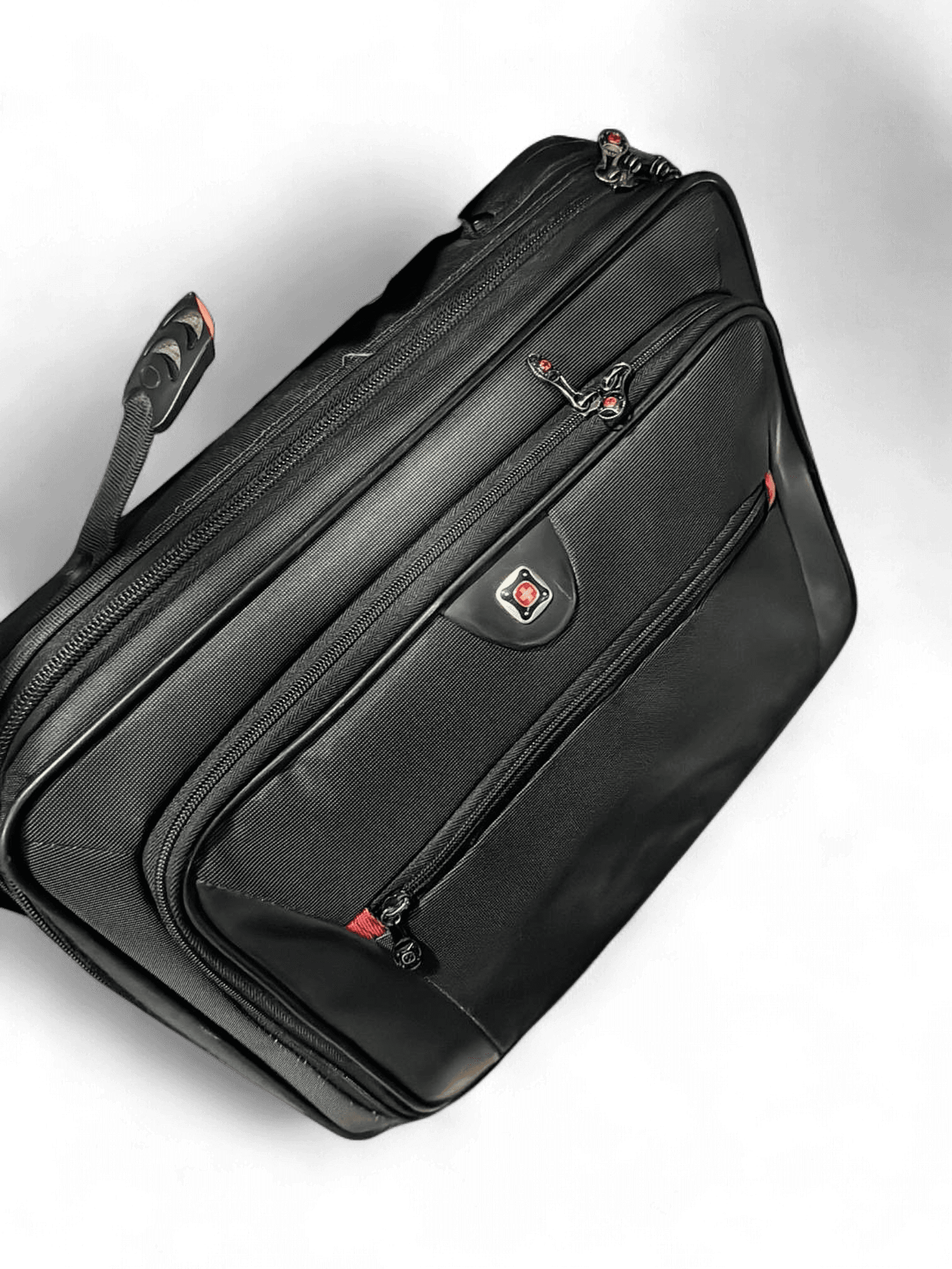 Swiss Gear Black Laptop Messenger Bag - Multiple Compartments 1