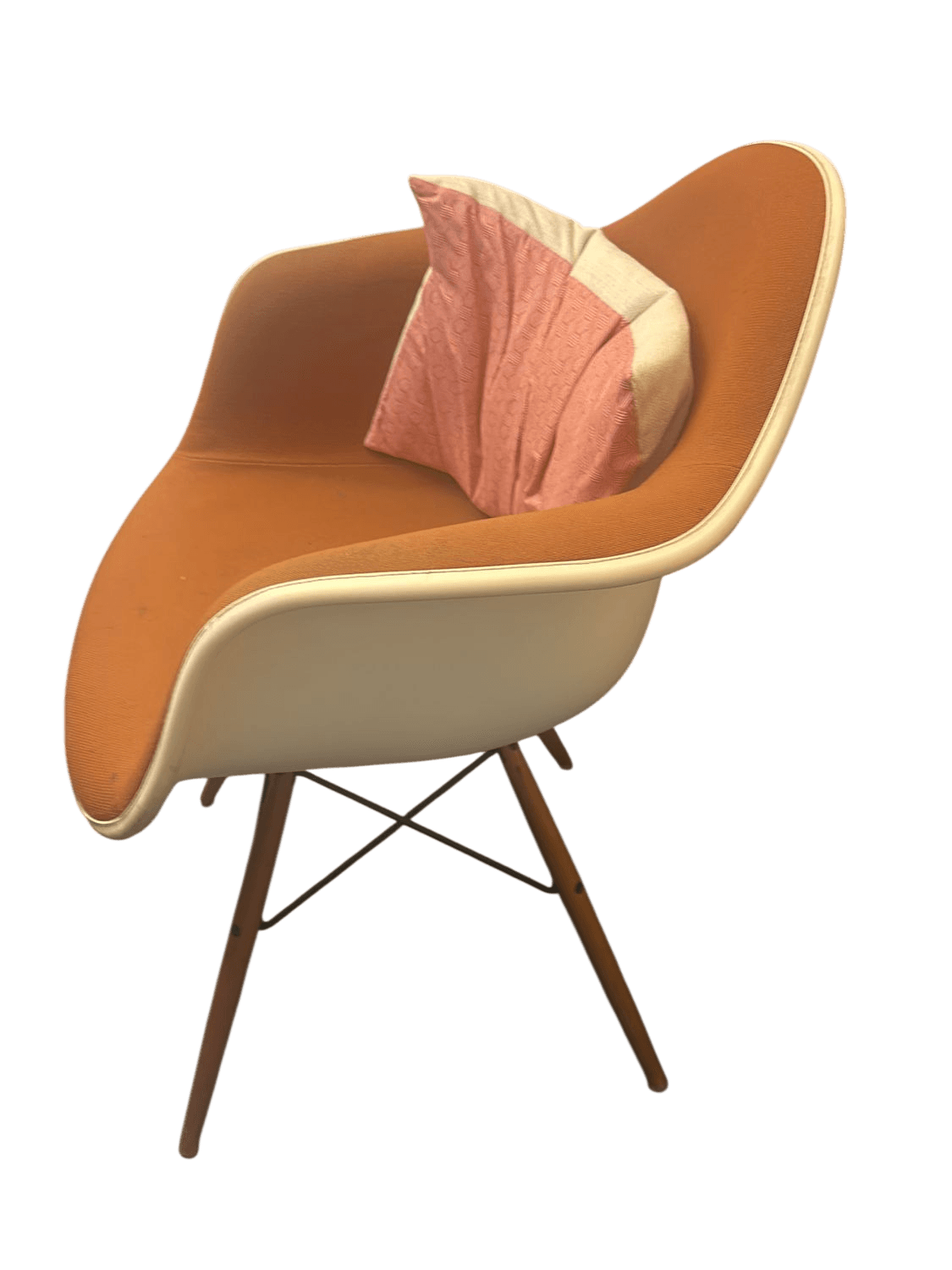 Mid-Century Modern Orange Accent Chair with Curved Shell Design 2
