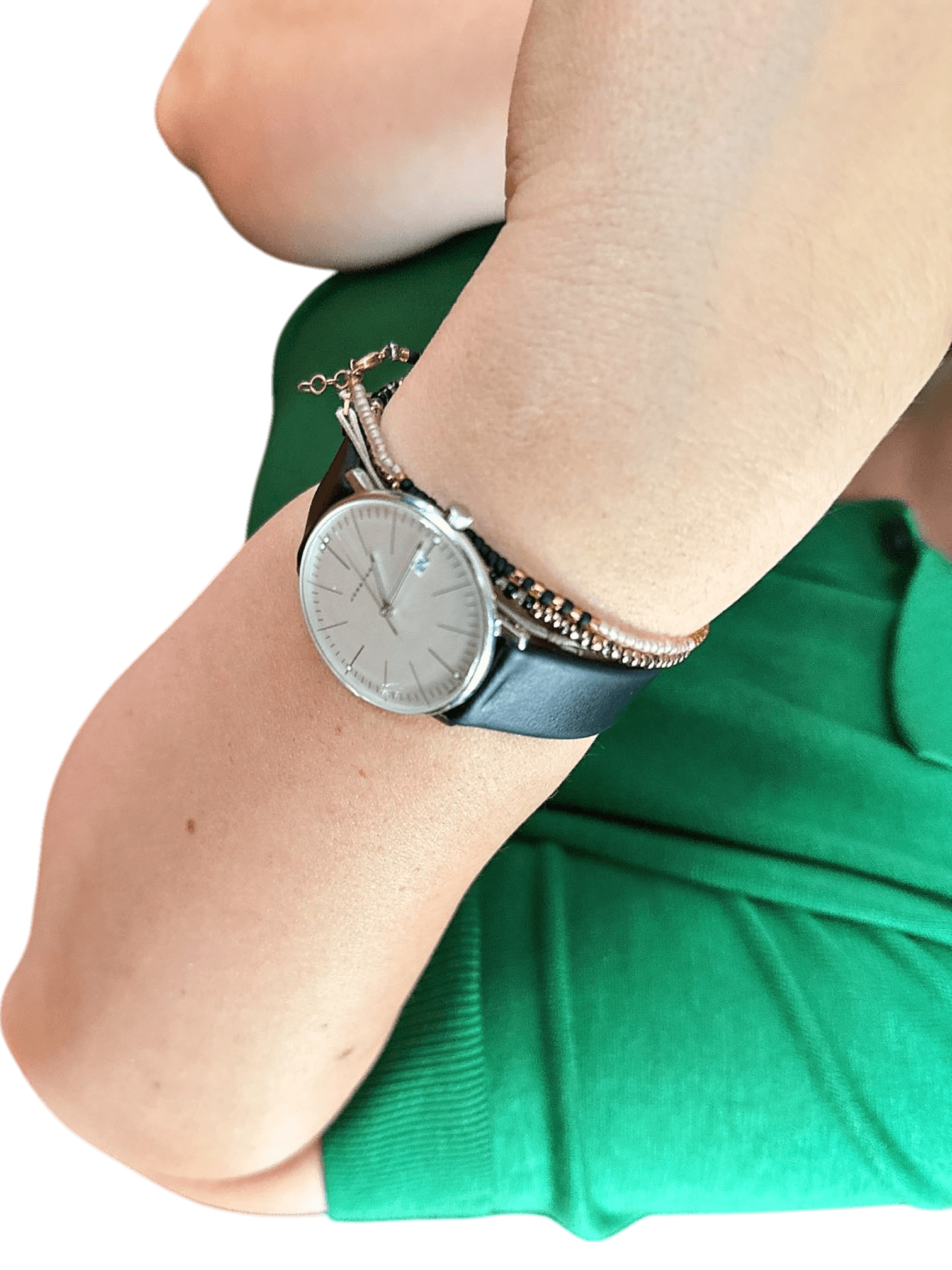 Elegante Armbanduhr mit silbernem Zifferblatt und schwarzem Lederarmband 1