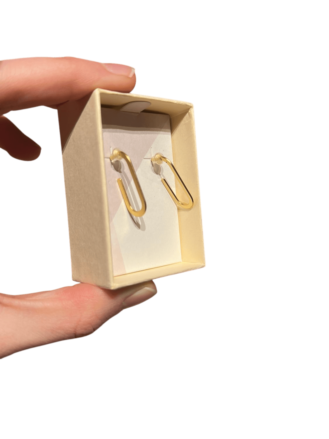 SHLUTER Gold Paperclip Earrings - Modern Minimalist Design 2