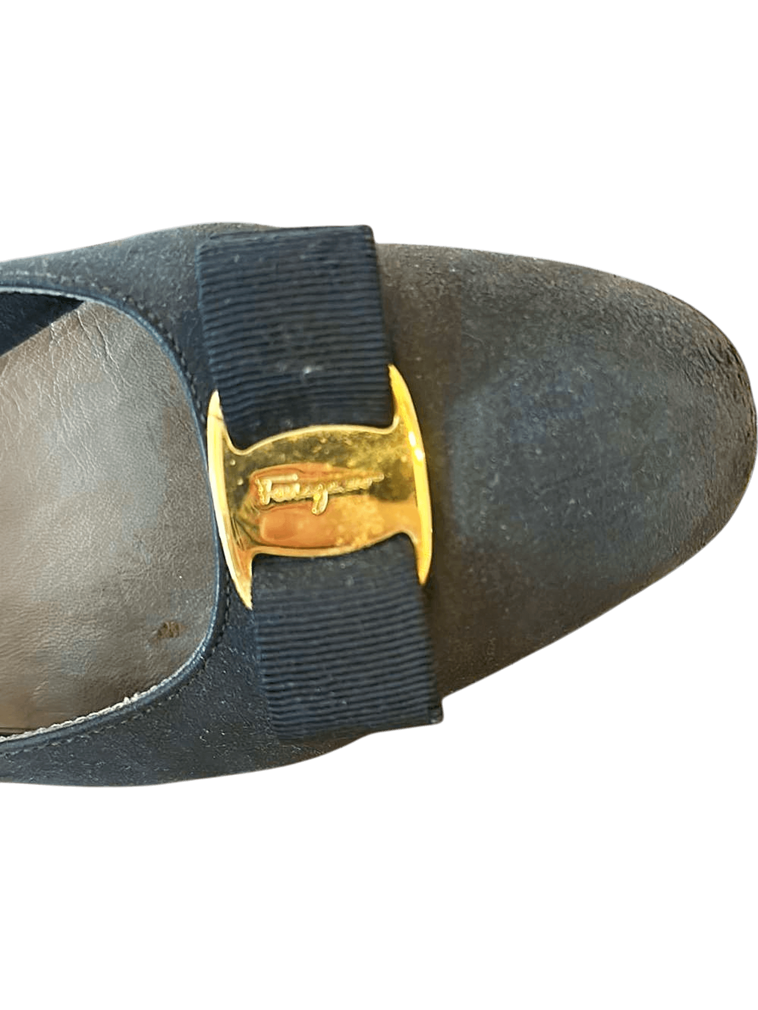 Vintage Salvatore Ferragamo Black Suede Bow Heels - Size 10½ 4