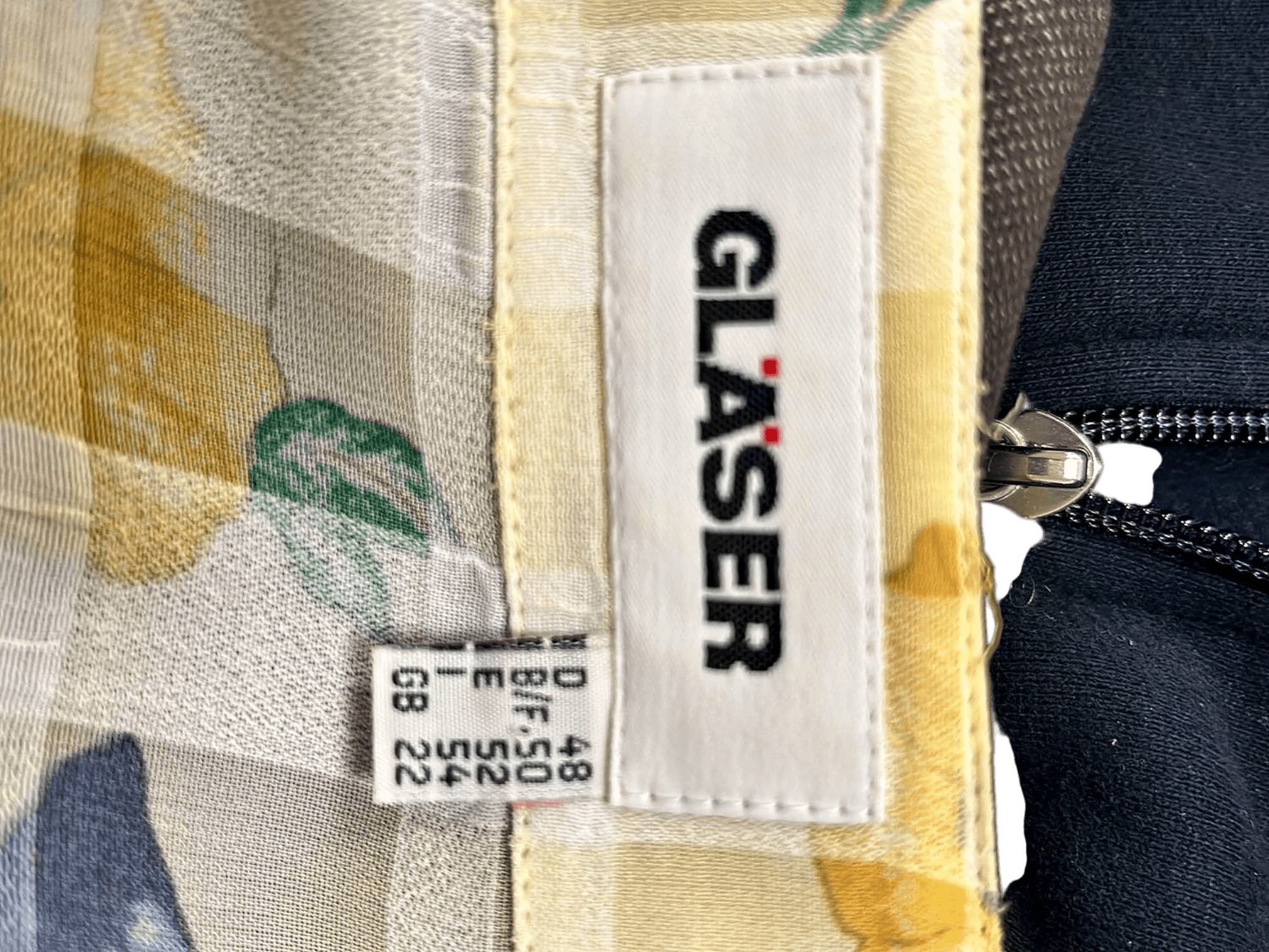 GLÄSER Damen Bluse mit Blumenmuster - Größe 48/50 3