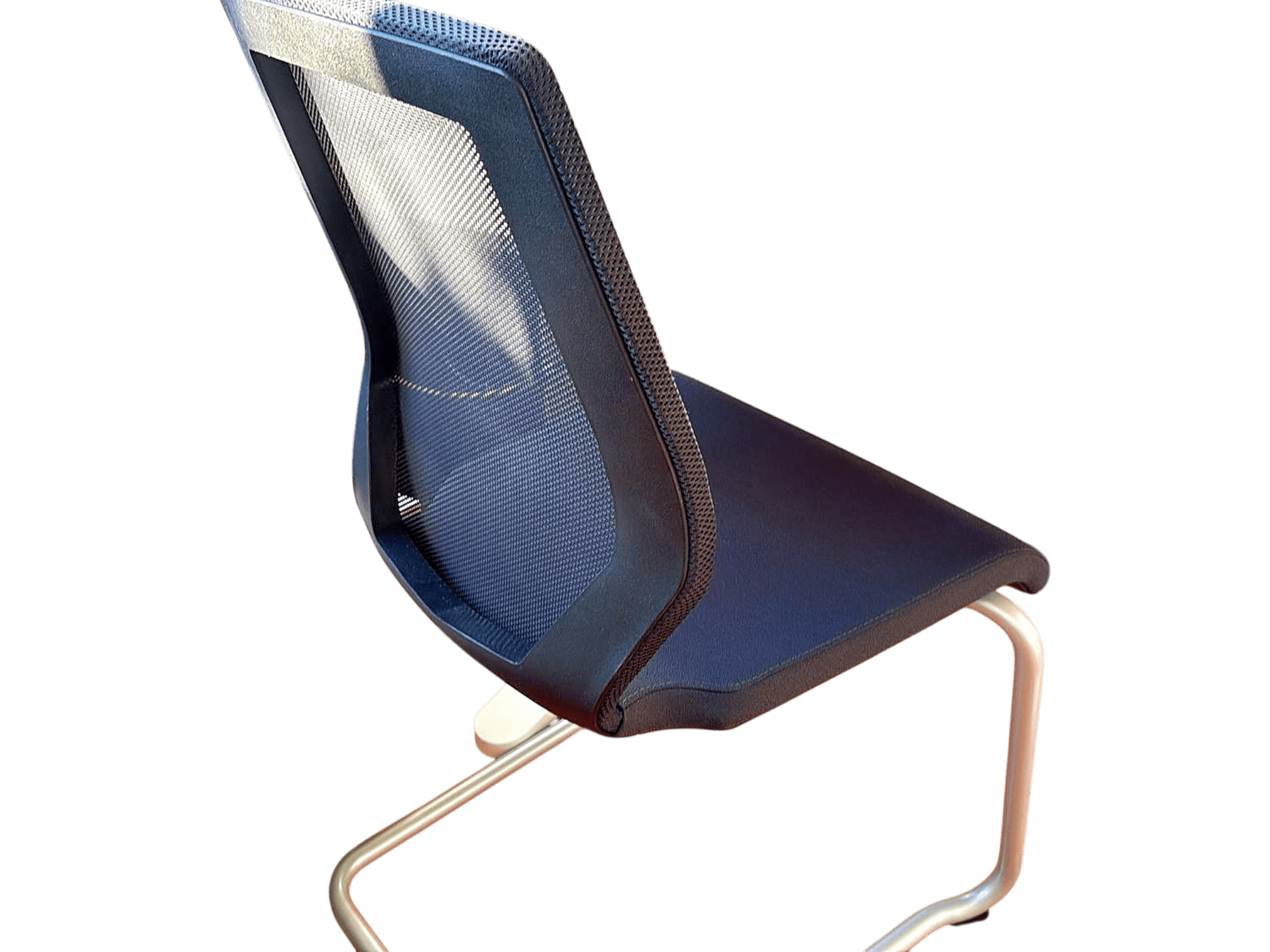 Ergonomischer Bürostuhl mit Netzrückenlehne und Metallgestell 1