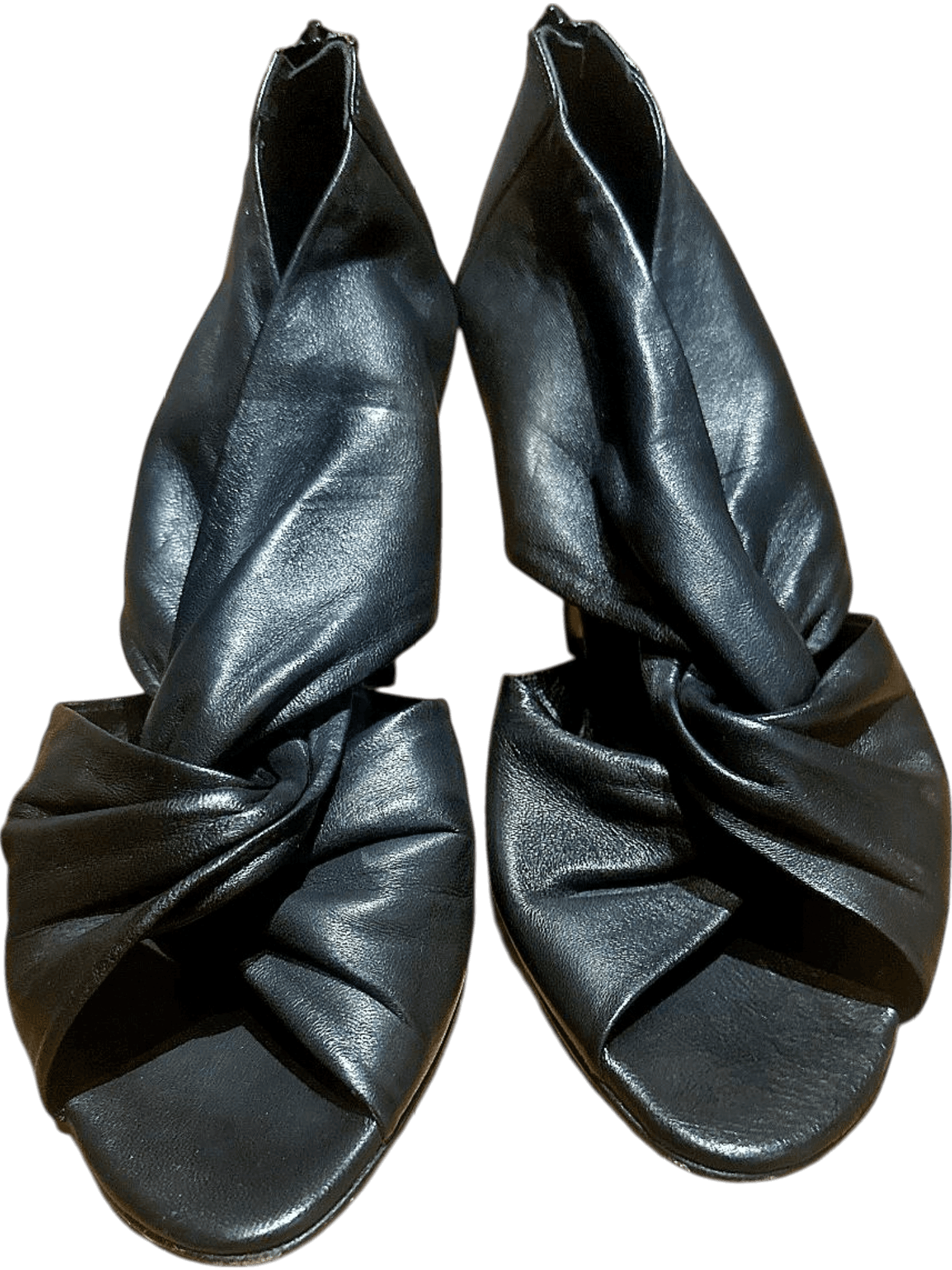 Stylish Black Heels with Unique Knot Design 1