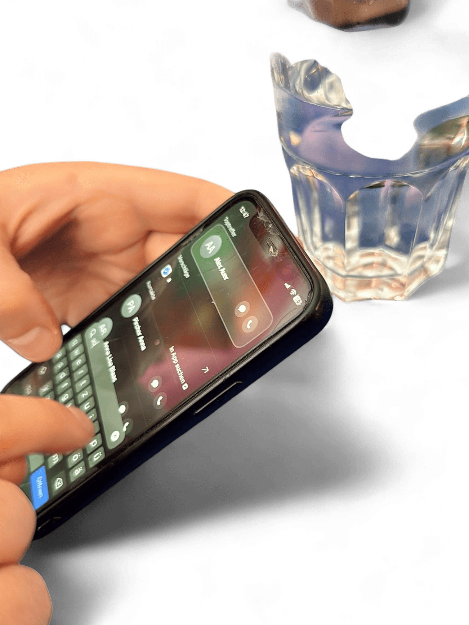 Apple iPhone 12 mini 128GB Black - Cracked Screen 2