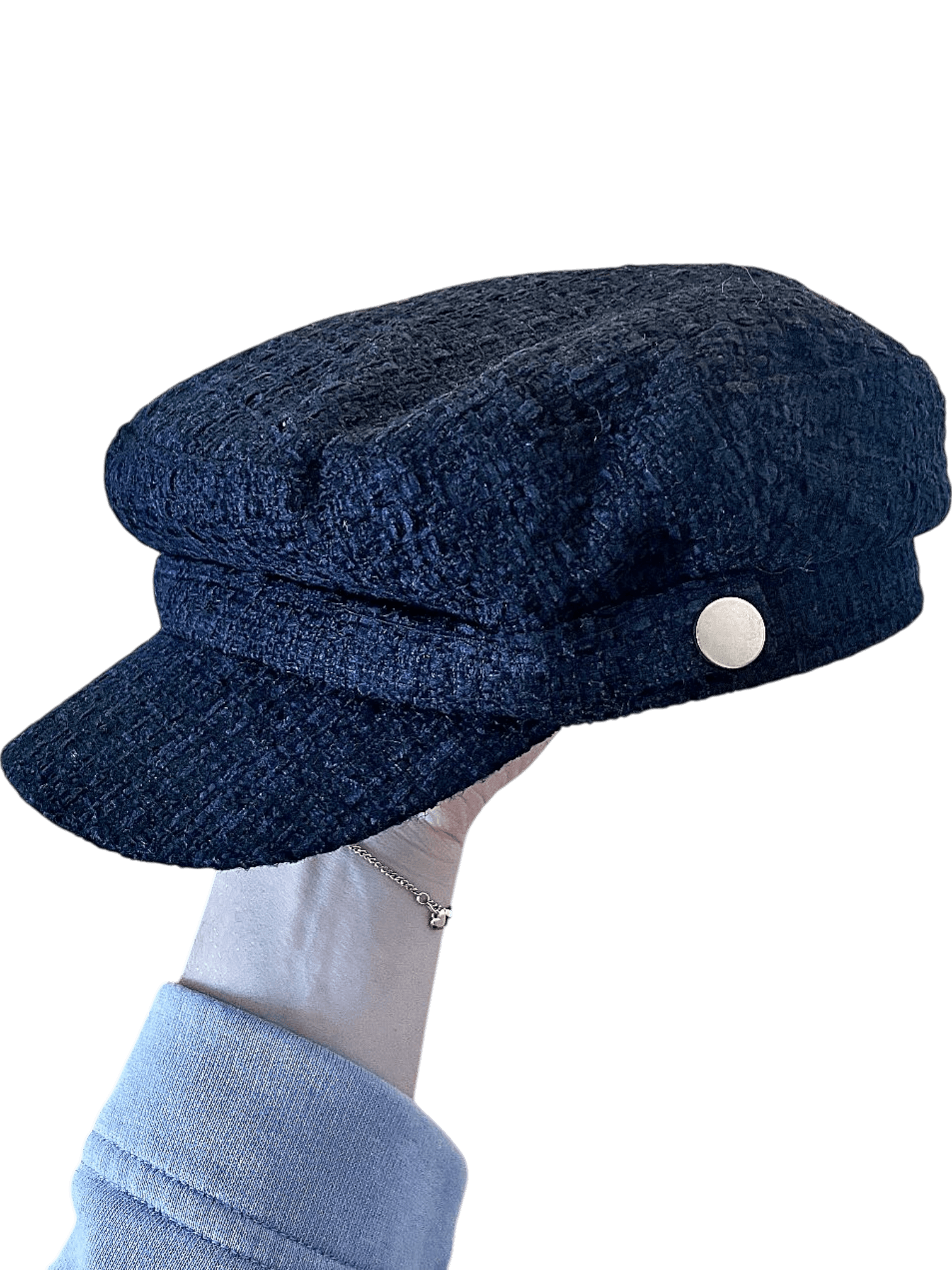 Schwarze MNG Kappe mit goldenen Details 1