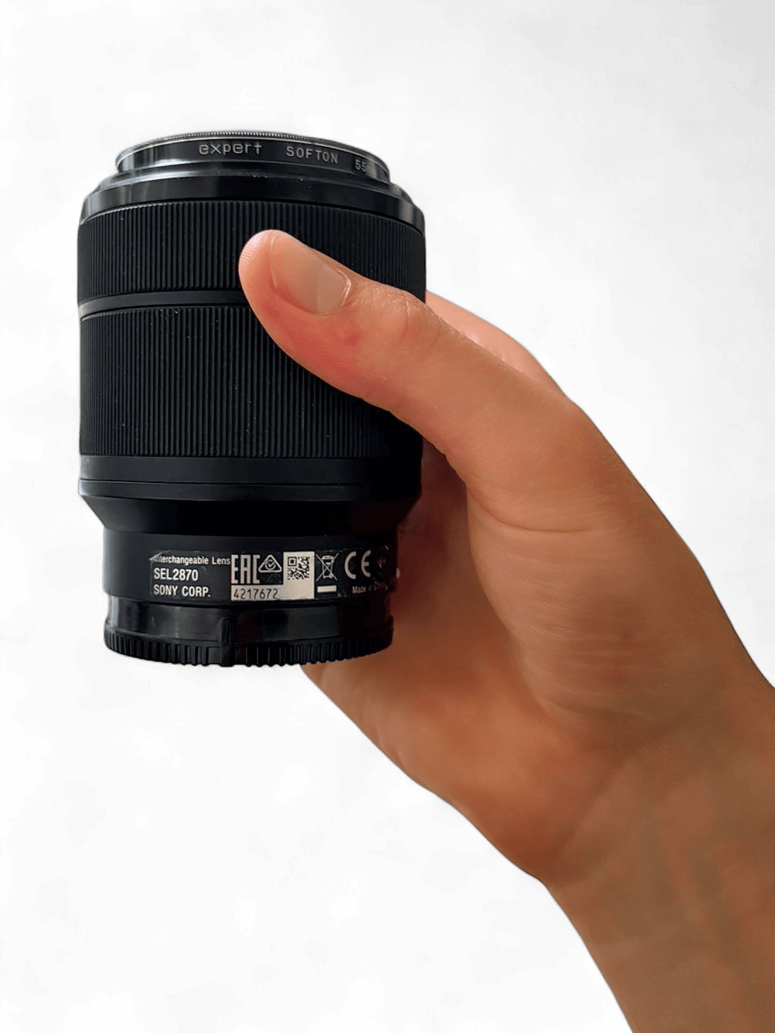 Sony FE 28-70mm f/3.5-5.6 OSS Zoom Lens - Excellent Condition 2