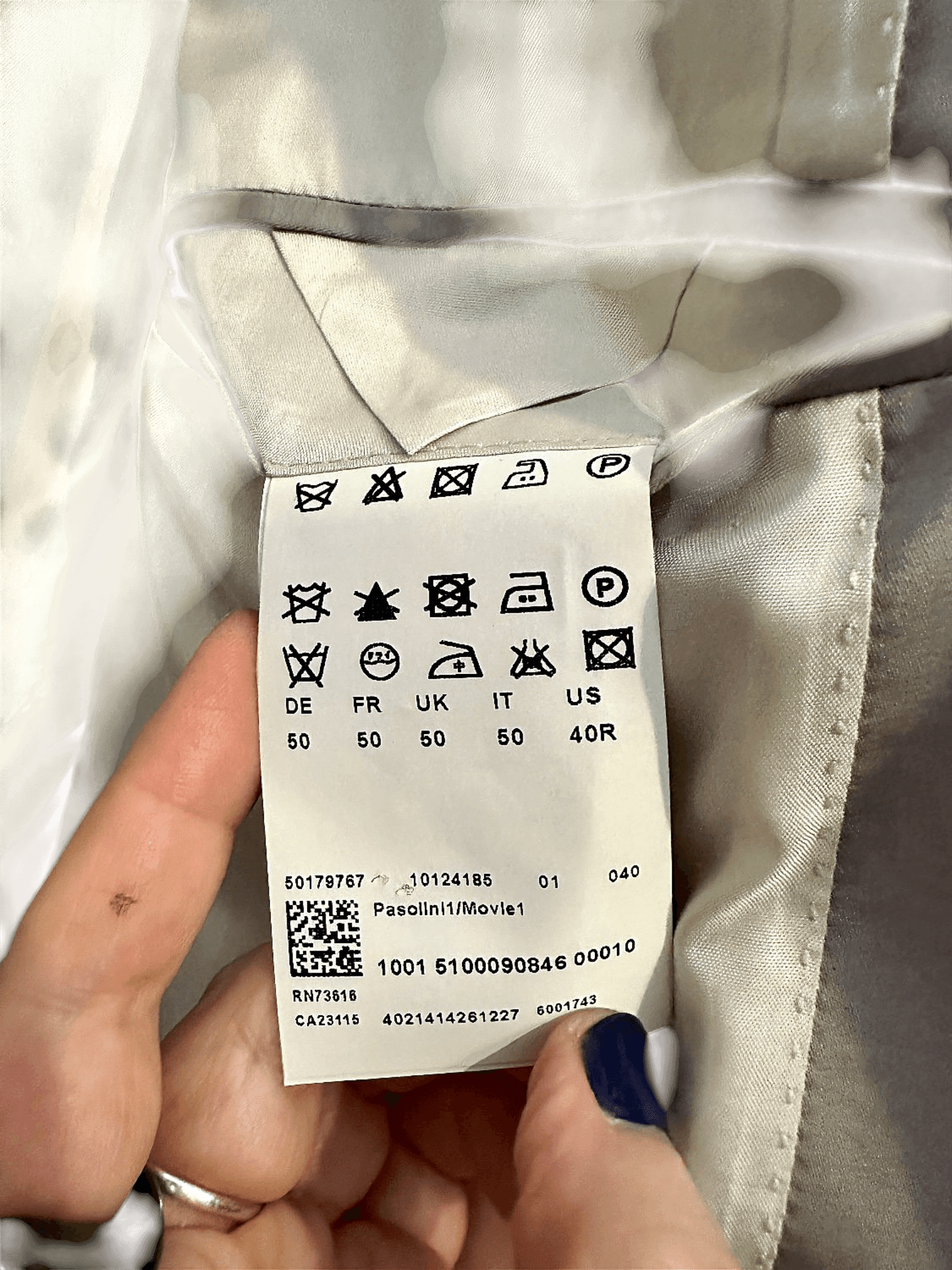 Hugo Boss Beige Suit Jacket - Size 50 EU/40R US 4