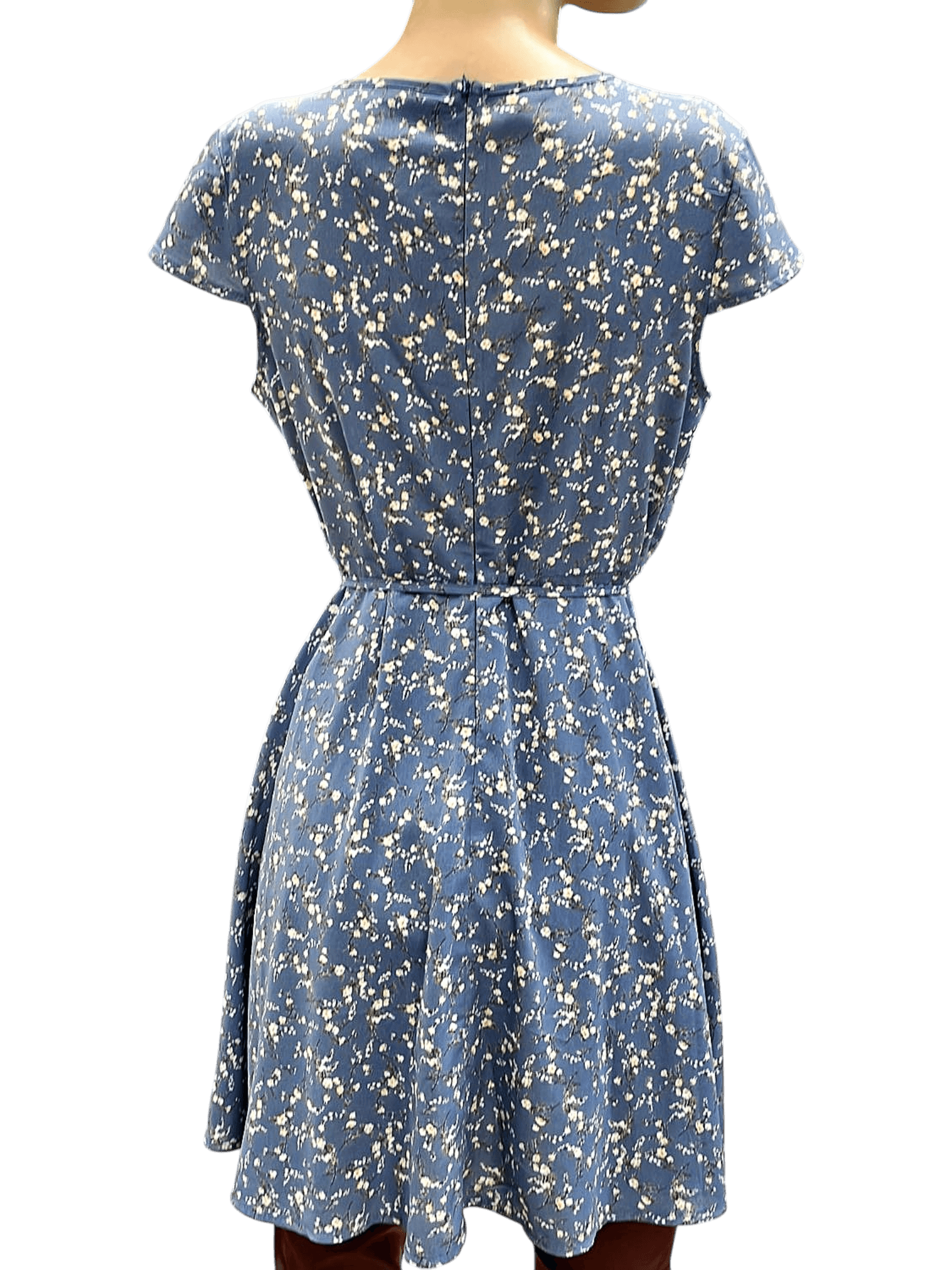 SheIn Sommerkleid mit Blumenmuster - Hellblaues Wickelkleid 2