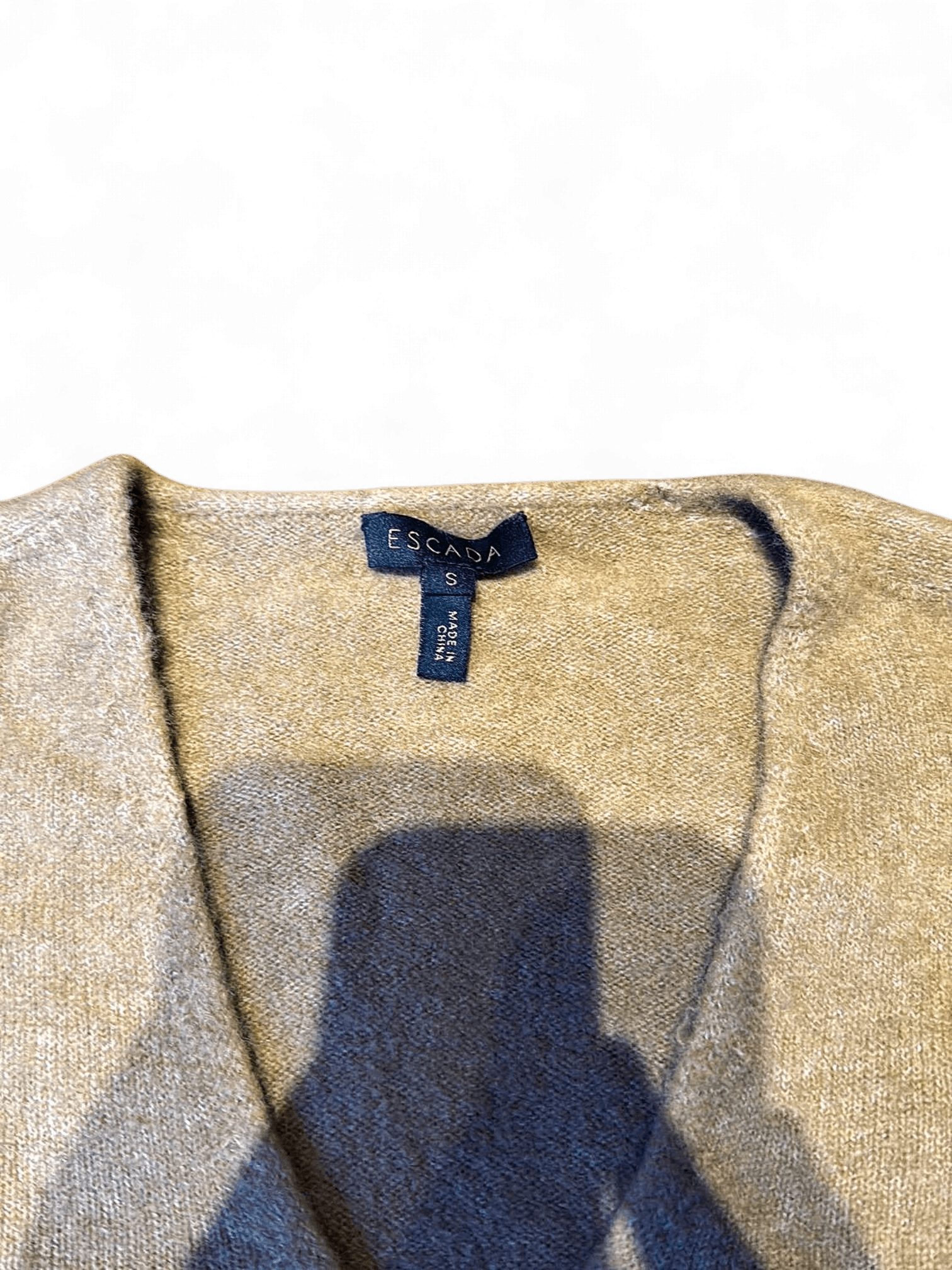 ESCADA Luxury Beige Cashmere V-Neck Sweater - Size S 2