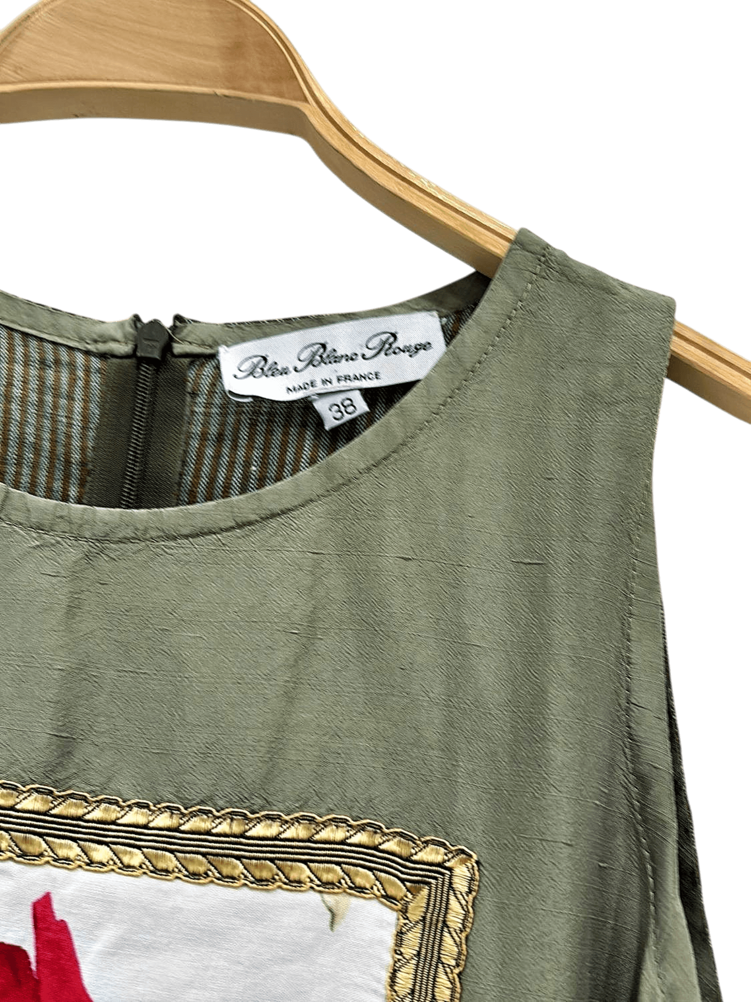 bleu blanc rouge Green Striped Maxi Dress with Rose Embroidery 3