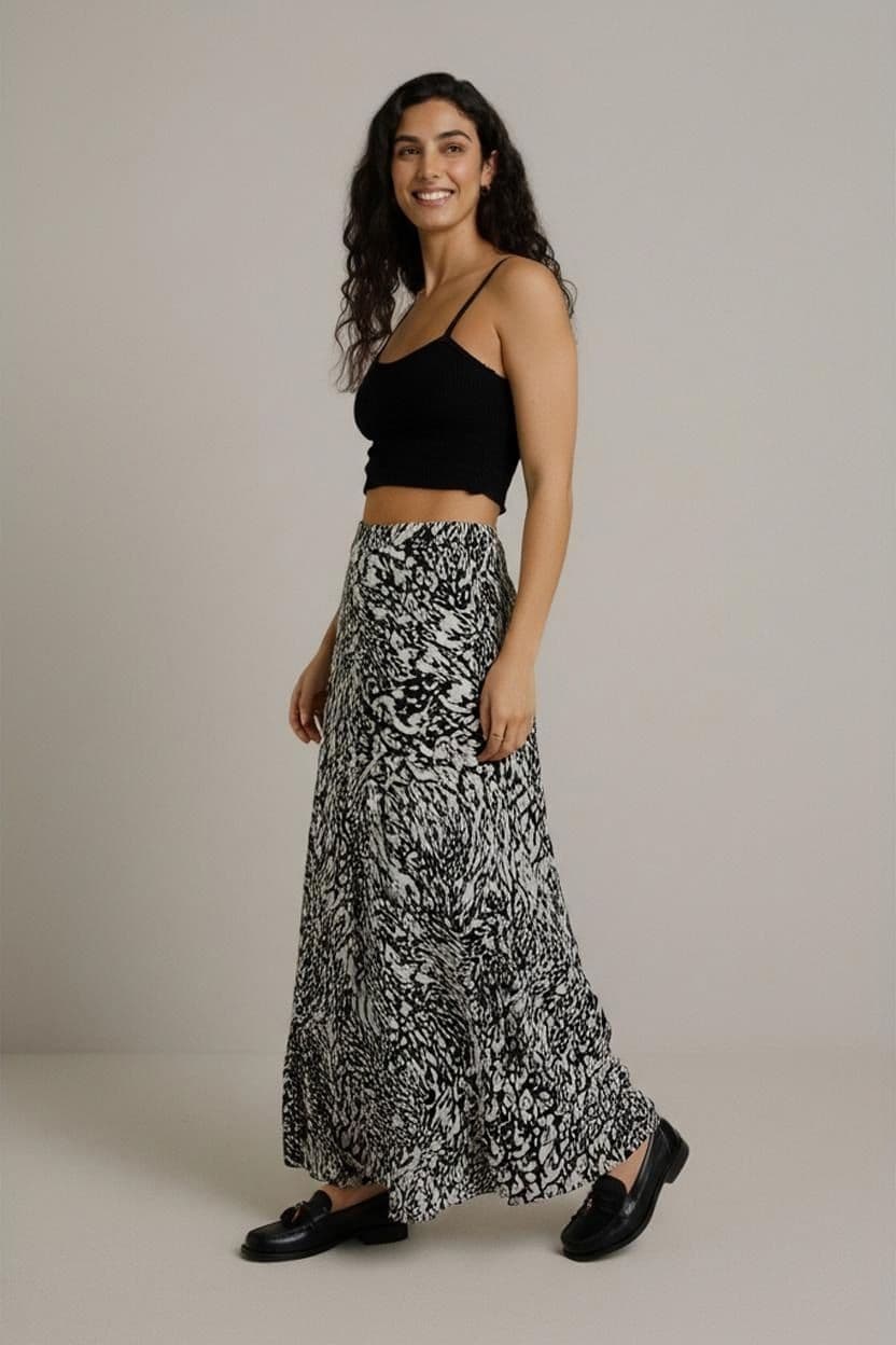 New Look Black & White Animal Print Midi Skirt - UK Size 16 1