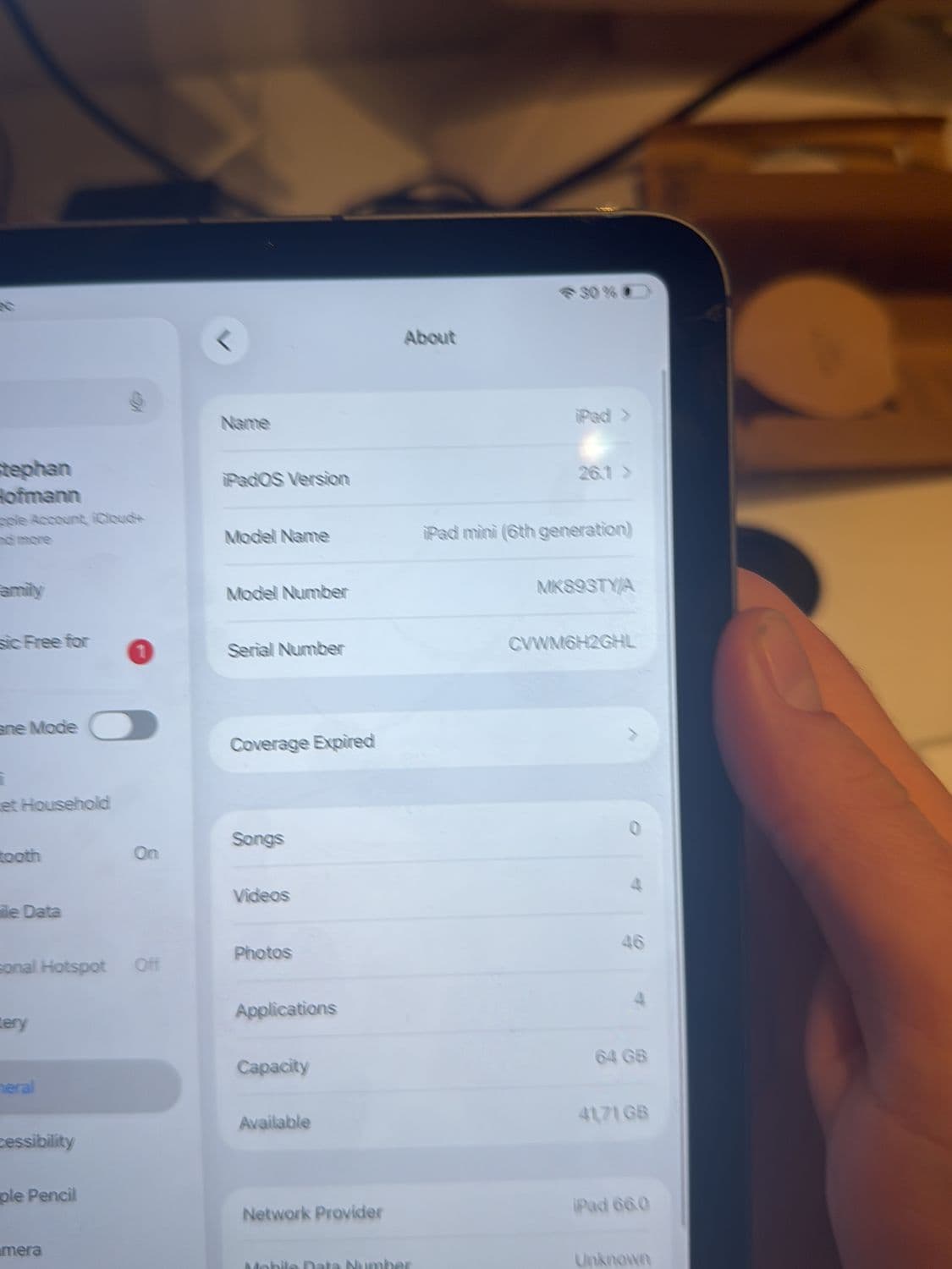 Apple iPad mini (6th Generation) 64GB - Black 2