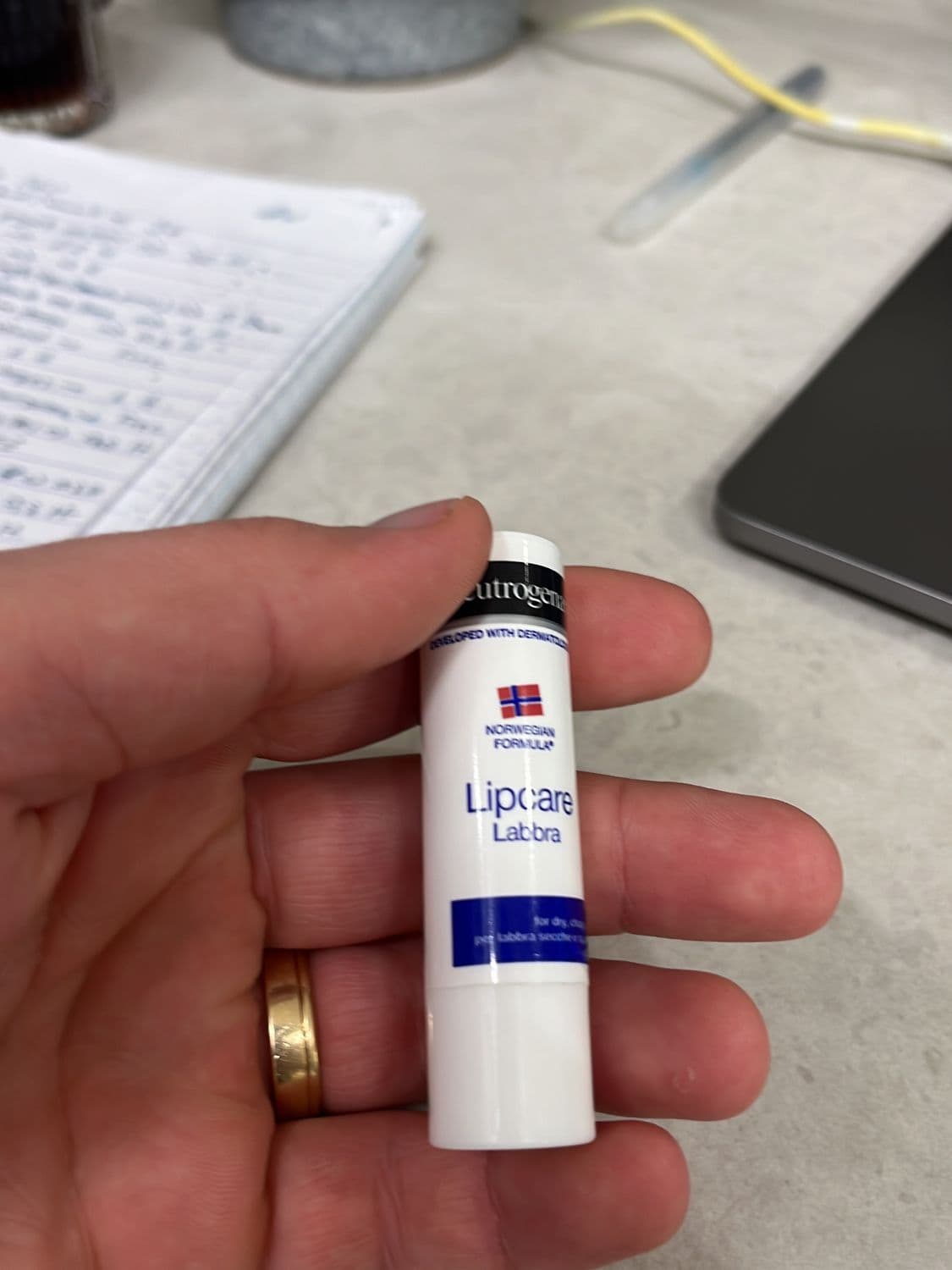 Neutrogena Norwegian Formula Lipcare Lip Balm Stick