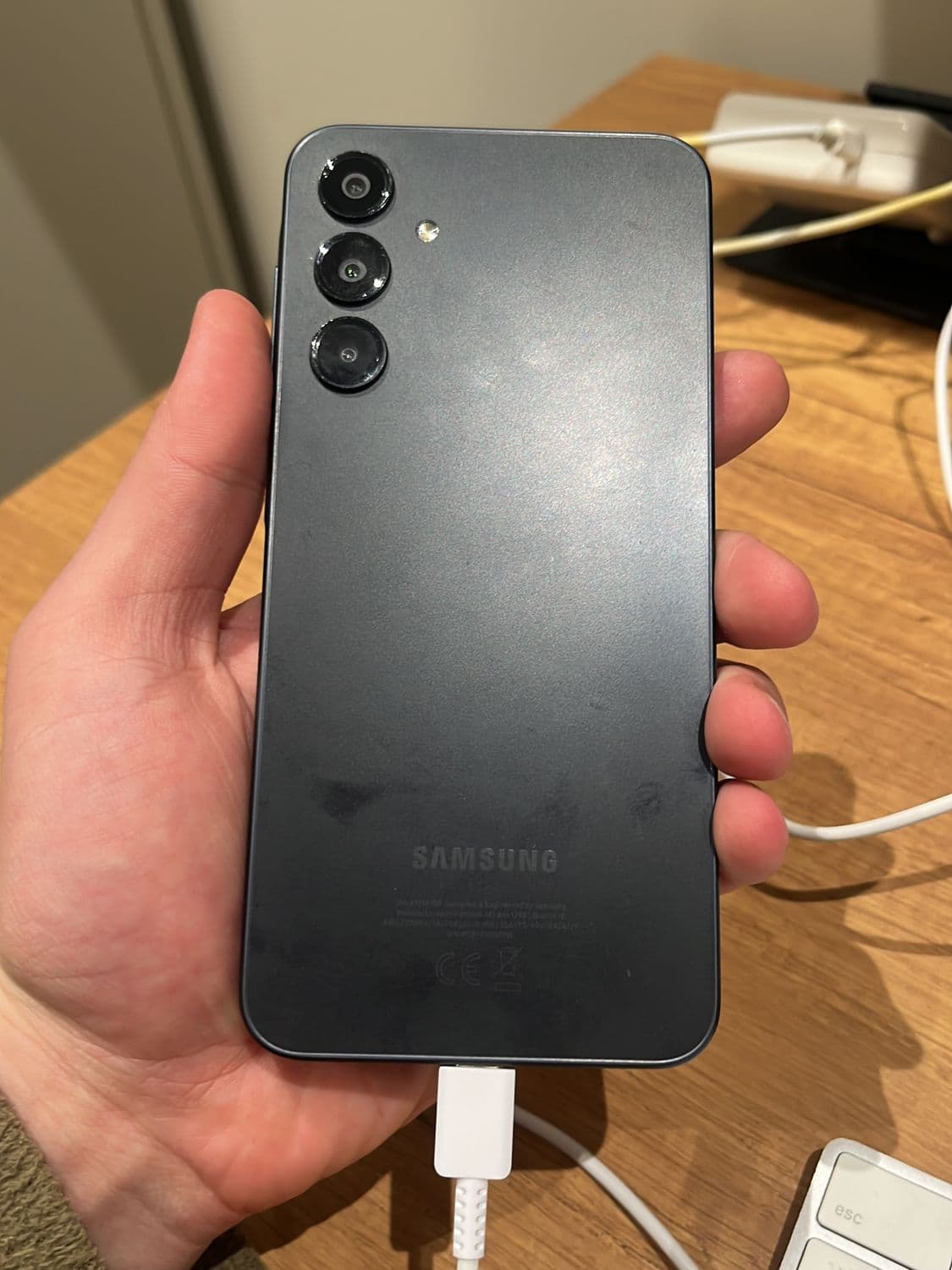 Samsung Galaxy S21 - Grey Triple Camera Smartphone 2