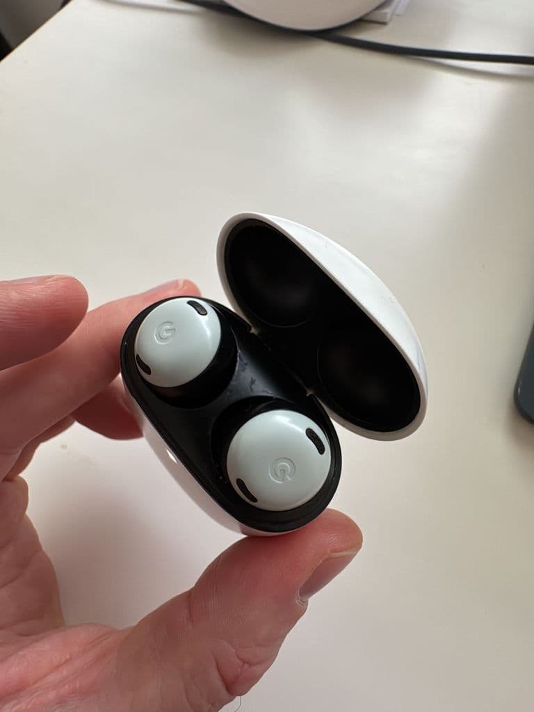 Google Pixel Buds Pro Wireless Earbuds with Charging Case - White 3